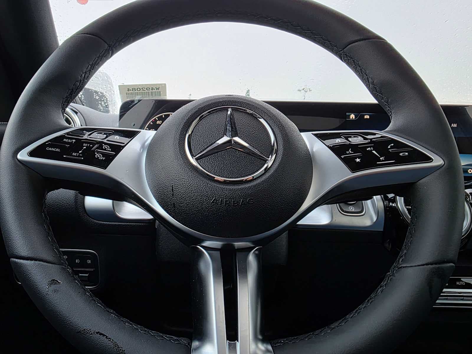 2026 Mercedes-Benz GLB 250 4MATIC® SUV