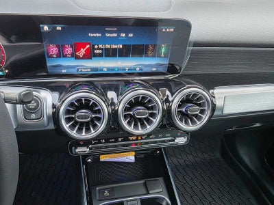 2026 Mercedes-Benz GLB 250 4MATIC® SUV