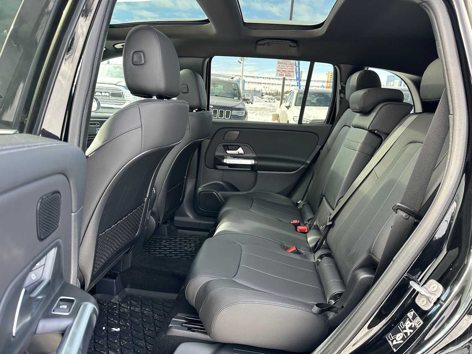 2026 Mercedes-Benz GLB 250 4MATIC® SUV