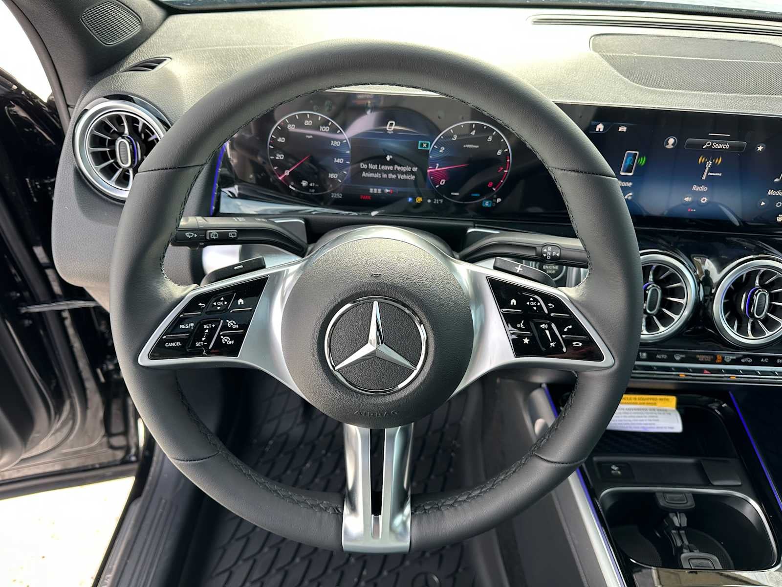 2026 Mercedes-Benz GLB 250 4MATIC® SUV