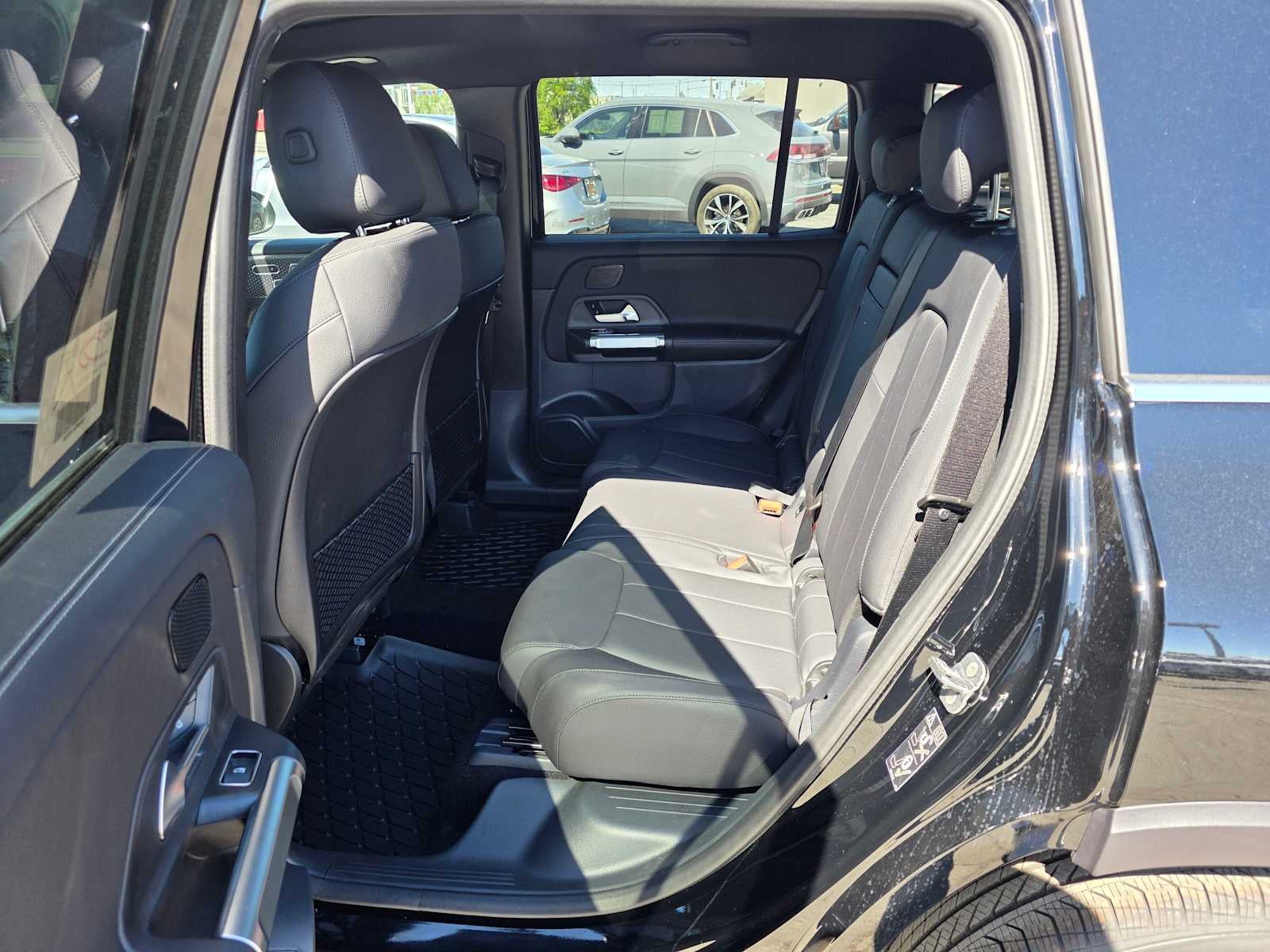 2026 Mercedes-Benz GLB 250 4MATIC® SUV