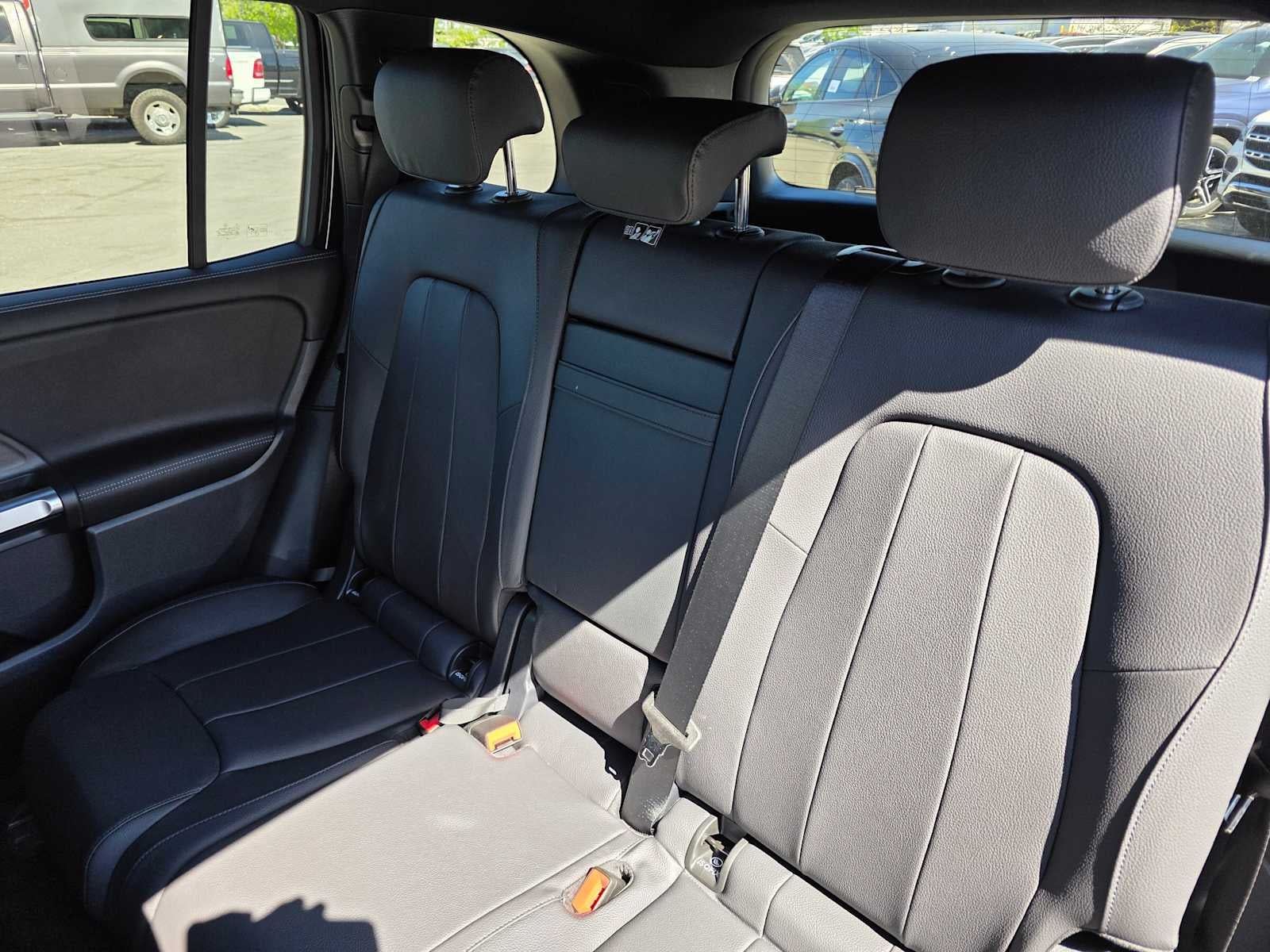 2026 Mercedes-Benz GLB 250 4MATIC® SUV