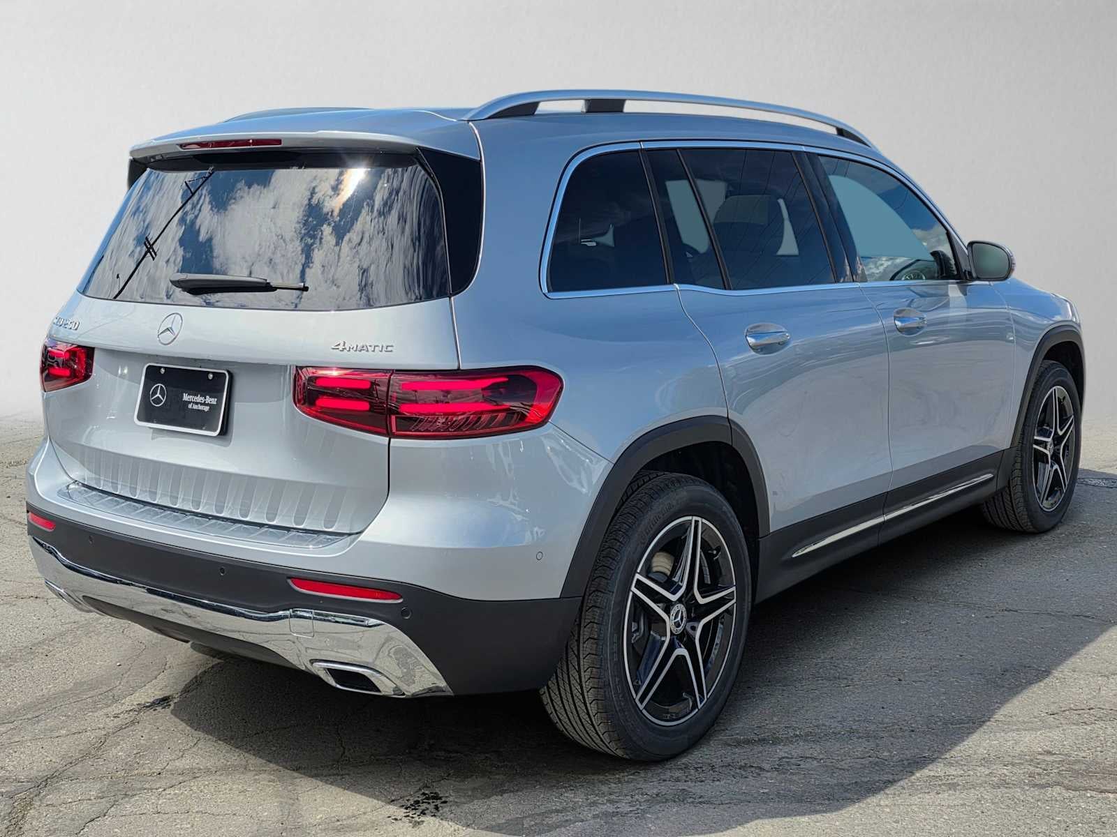 2026 Mercedes-Benz GLB 250 4MATIC® SUV