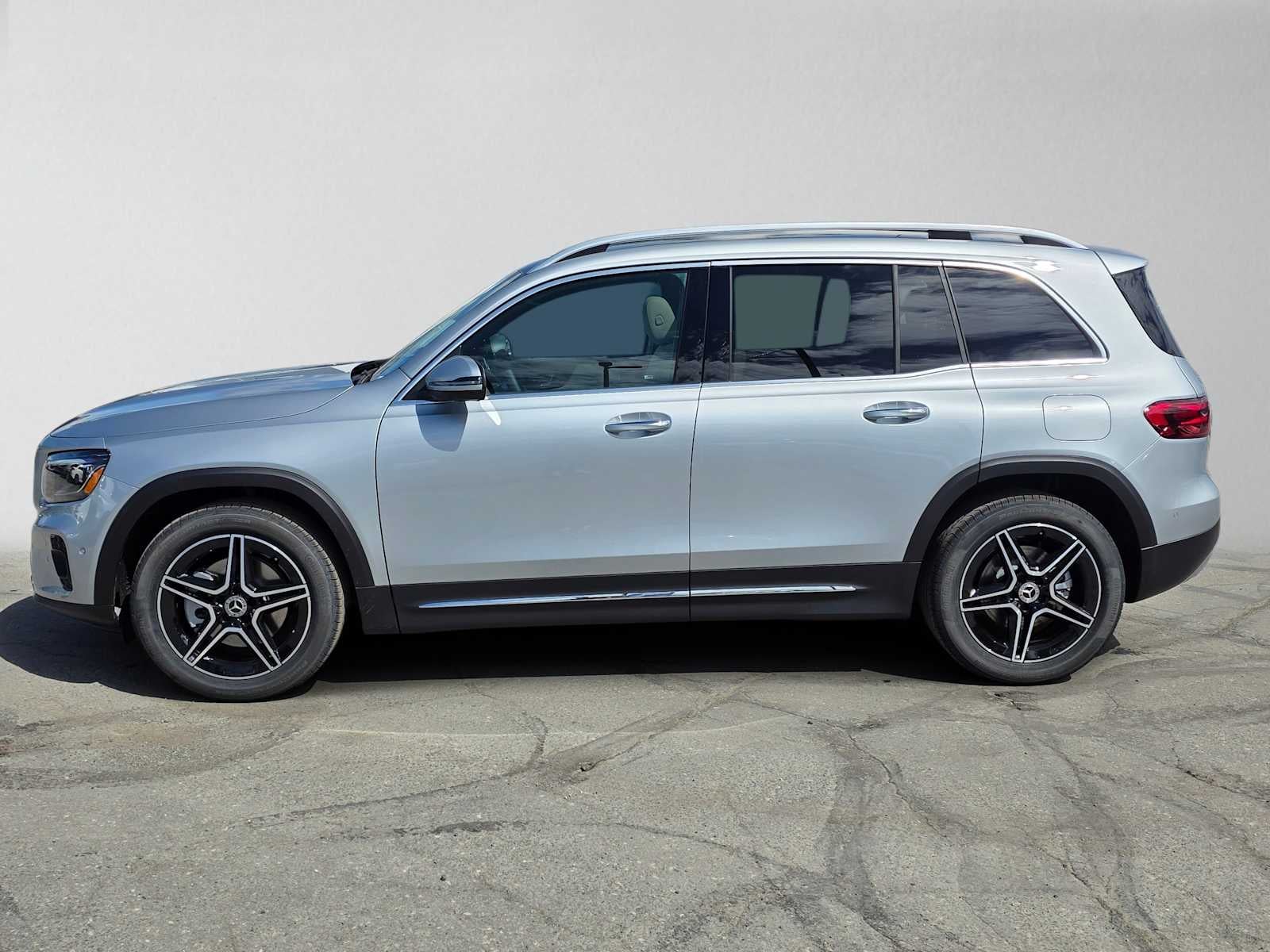 2026 Mercedes-Benz GLB 250 4MATIC® SUV