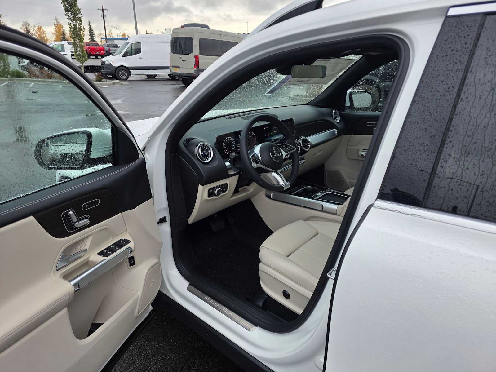 2026 Mercedes-Benz GLB 250 4MATIC® SUV