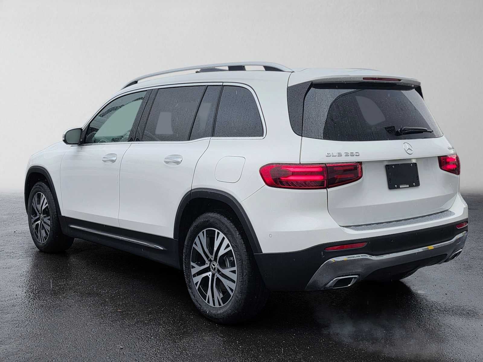 2026 Mercedes-Benz GLB 250 4MATIC® SUV