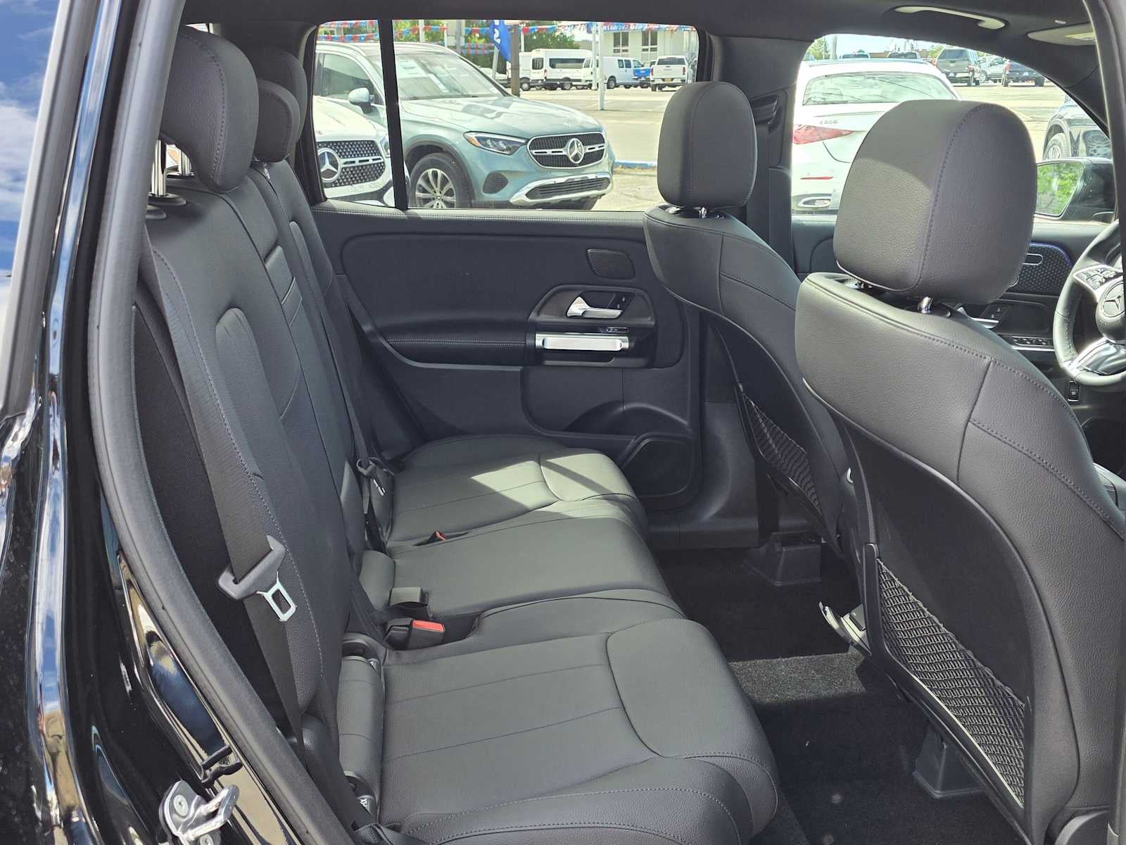 2026 Mercedes-Benz GLB 250 4MATIC® SUV