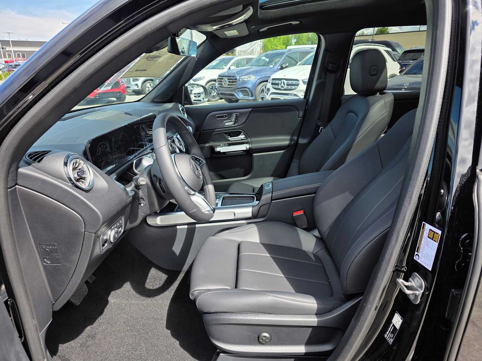 2026 Mercedes-Benz GLB 250 4MATIC® SUV