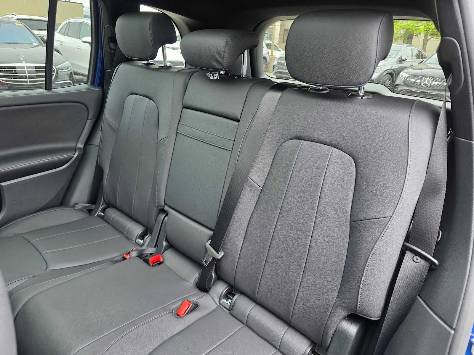 2026 Mercedes-Benz GLB 250 4MATIC® SUV