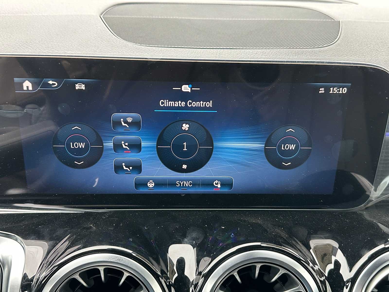 2026 Mercedes-Benz GLB 250 4MATIC® SUV