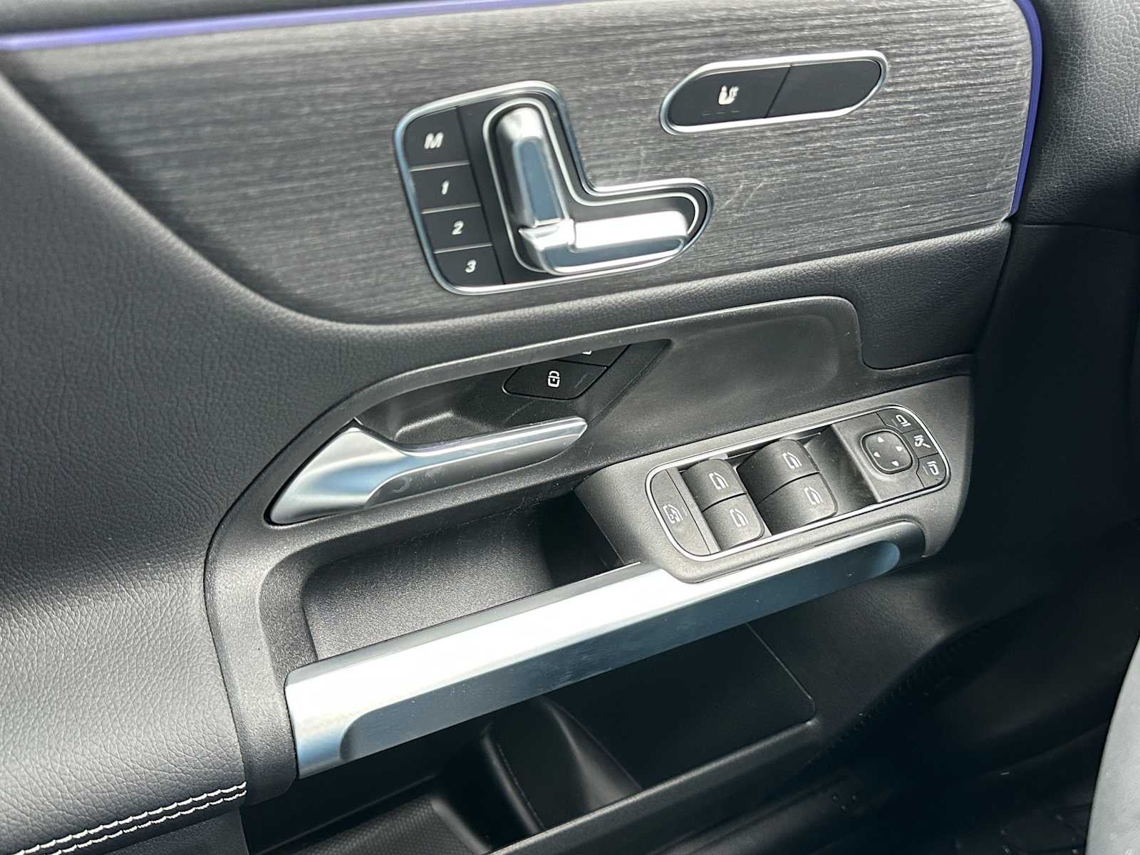 2026 Mercedes-Benz GLB 250 4MATIC® SUV