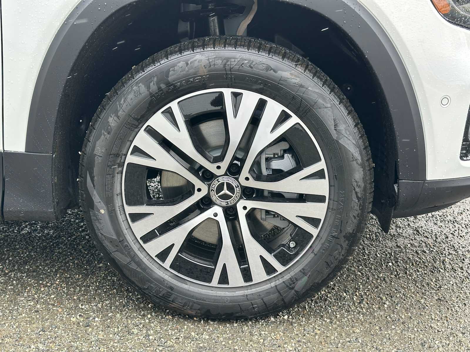 2026 Mercedes-Benz GLB 250 4MATIC® SUV