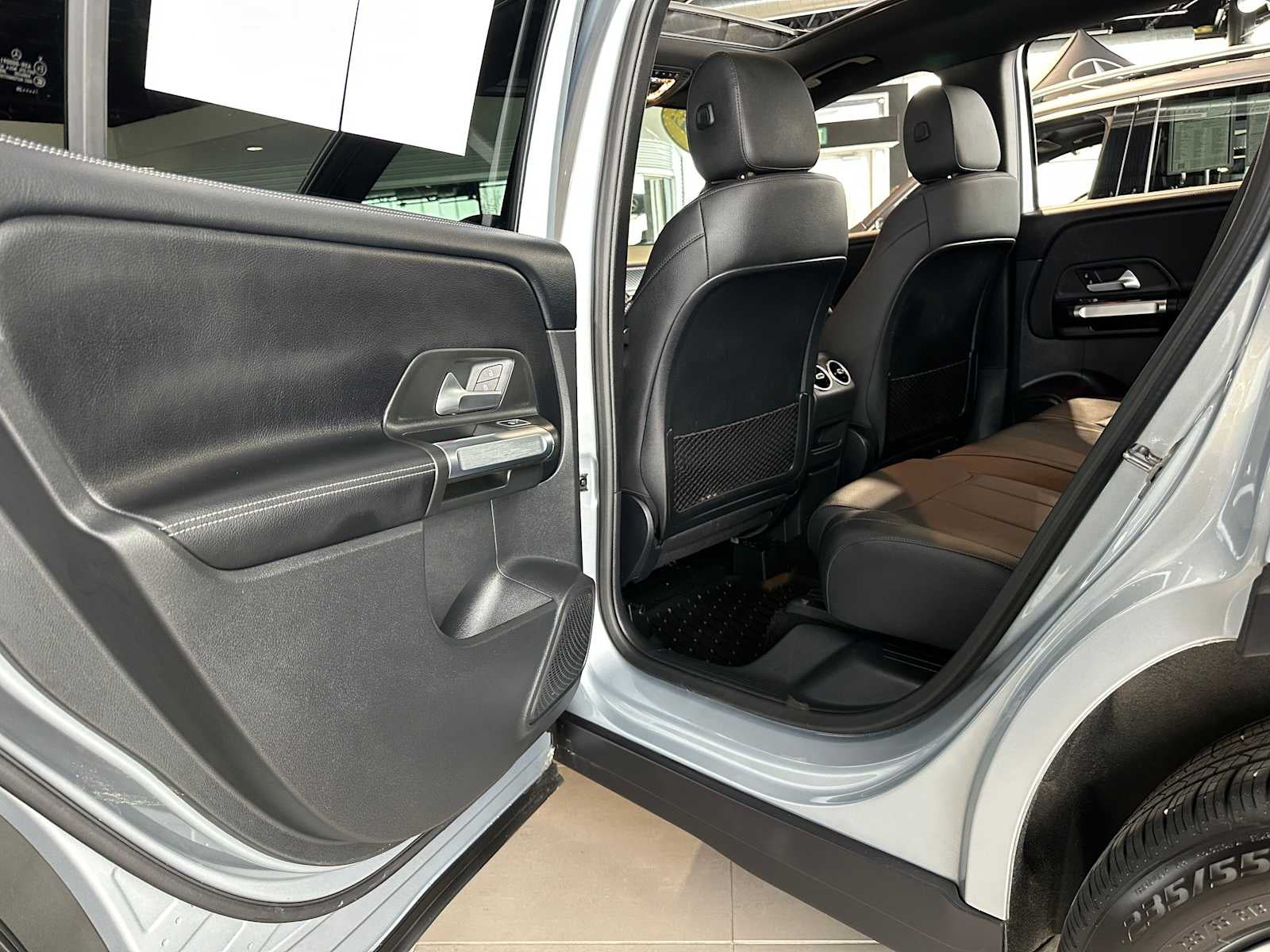 2025 Mercedes-Benz GLB 250 GLB 250