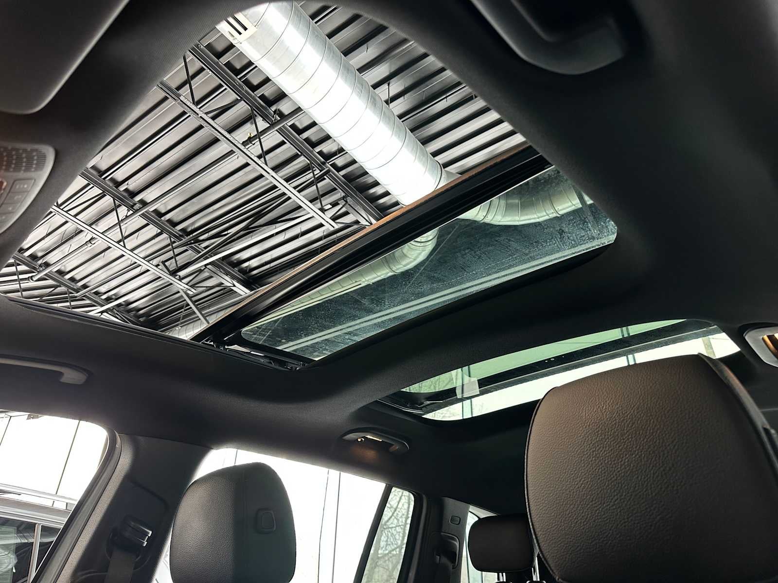 2025 Mercedes-Benz GLB 250 GLB 250