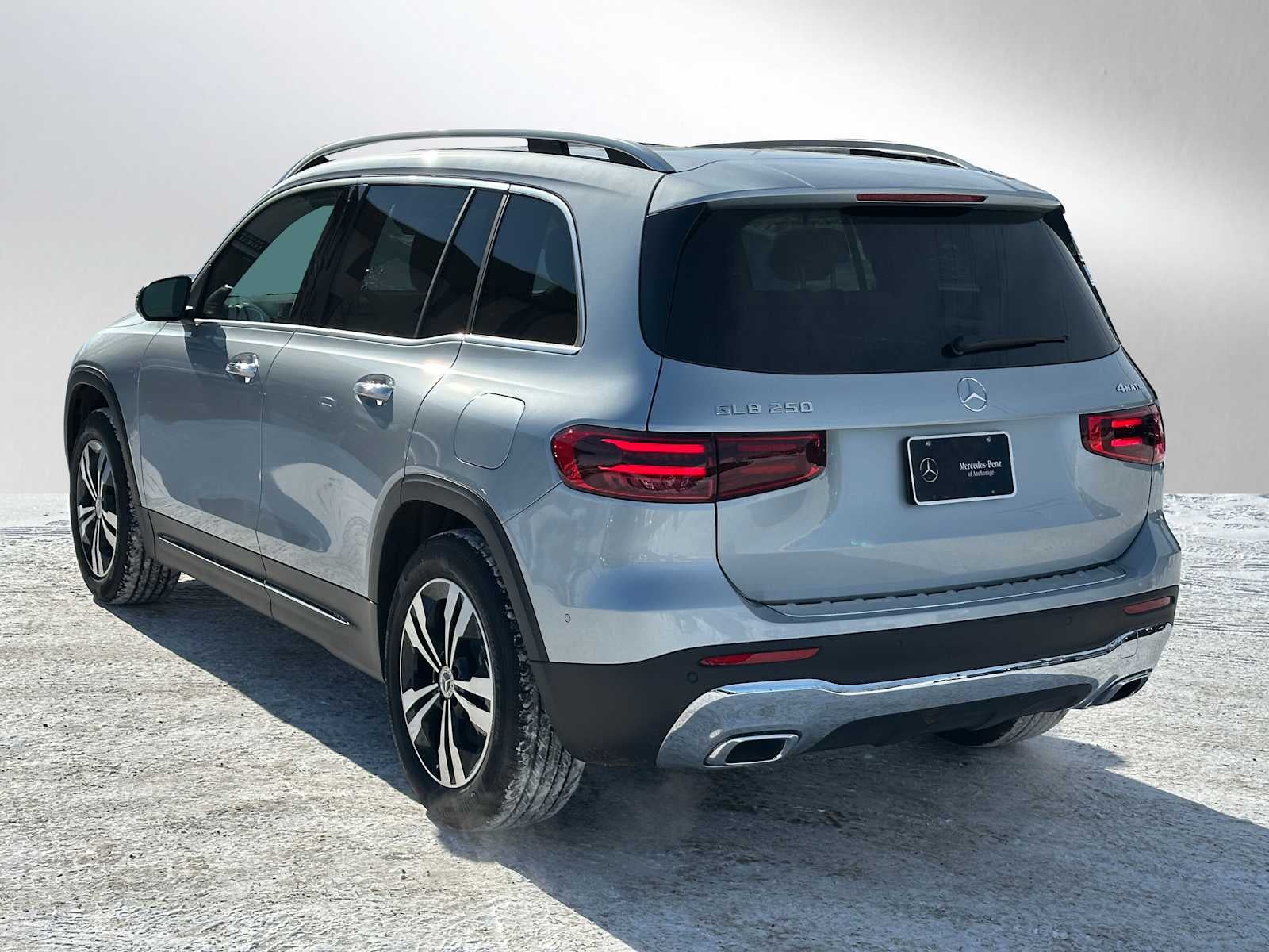 2026 Mercedes-Benz GLB 250 4MATIC® SUV