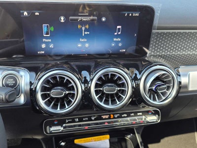 2026 Mercedes-Benz GLB 250 4MATIC® SUV