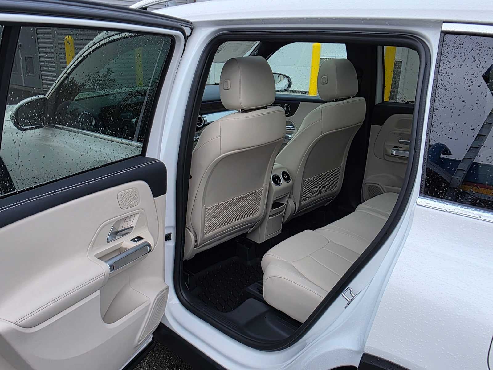 2026 Mercedes-Benz GLB 250 4MATIC® SUV
