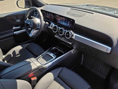 2026 Mercedes-Benz GLB 250 4MATIC® SUV