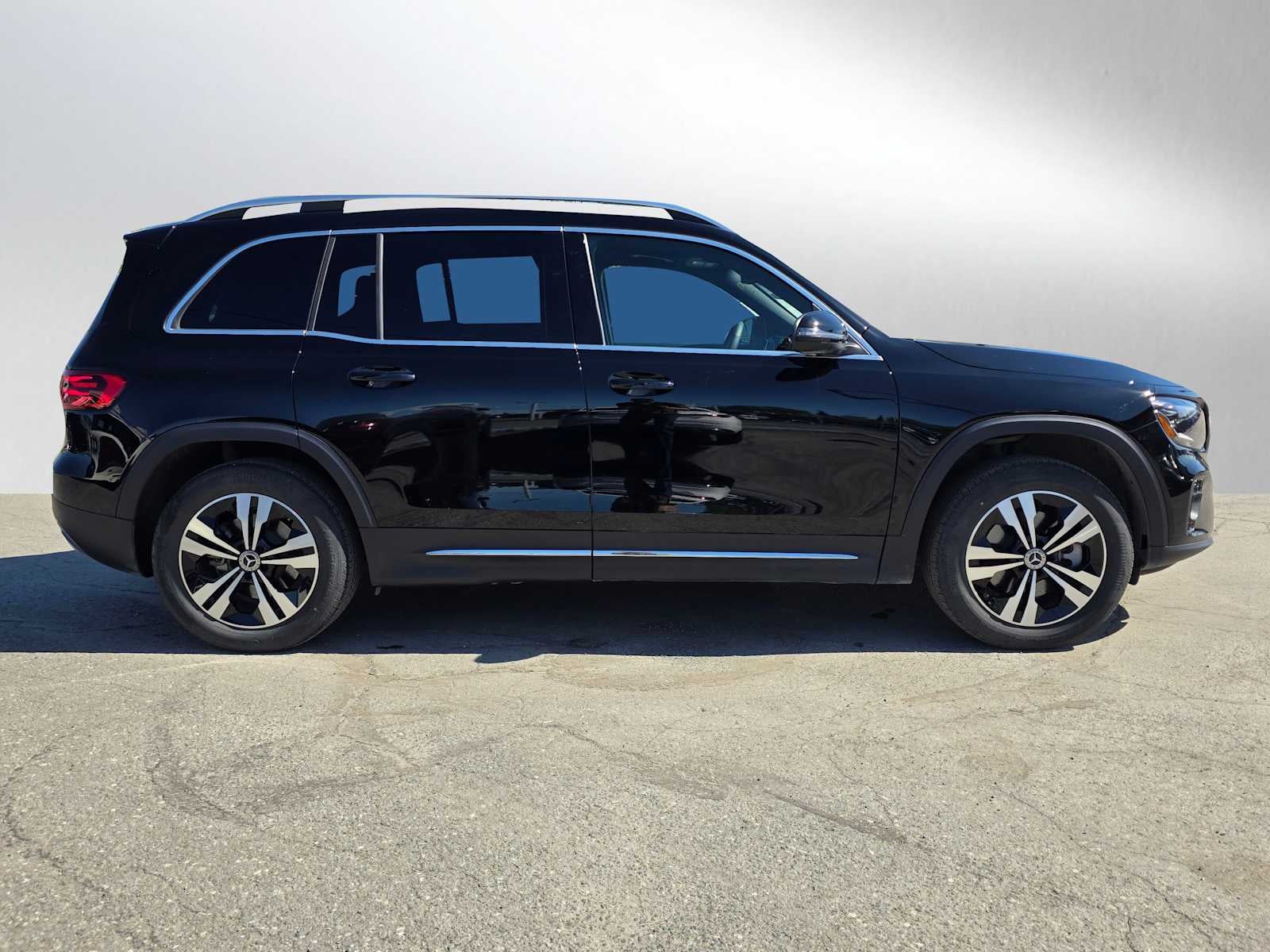 2026 Mercedes-Benz GLB 250 4MATIC® SUV