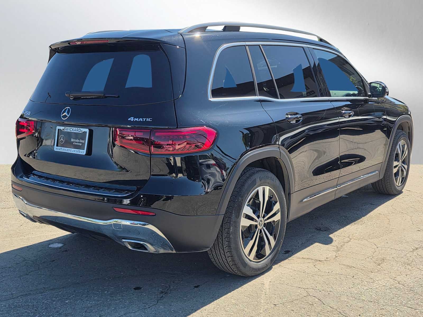 2026 Mercedes-Benz GLB 250 4MATIC® SUV