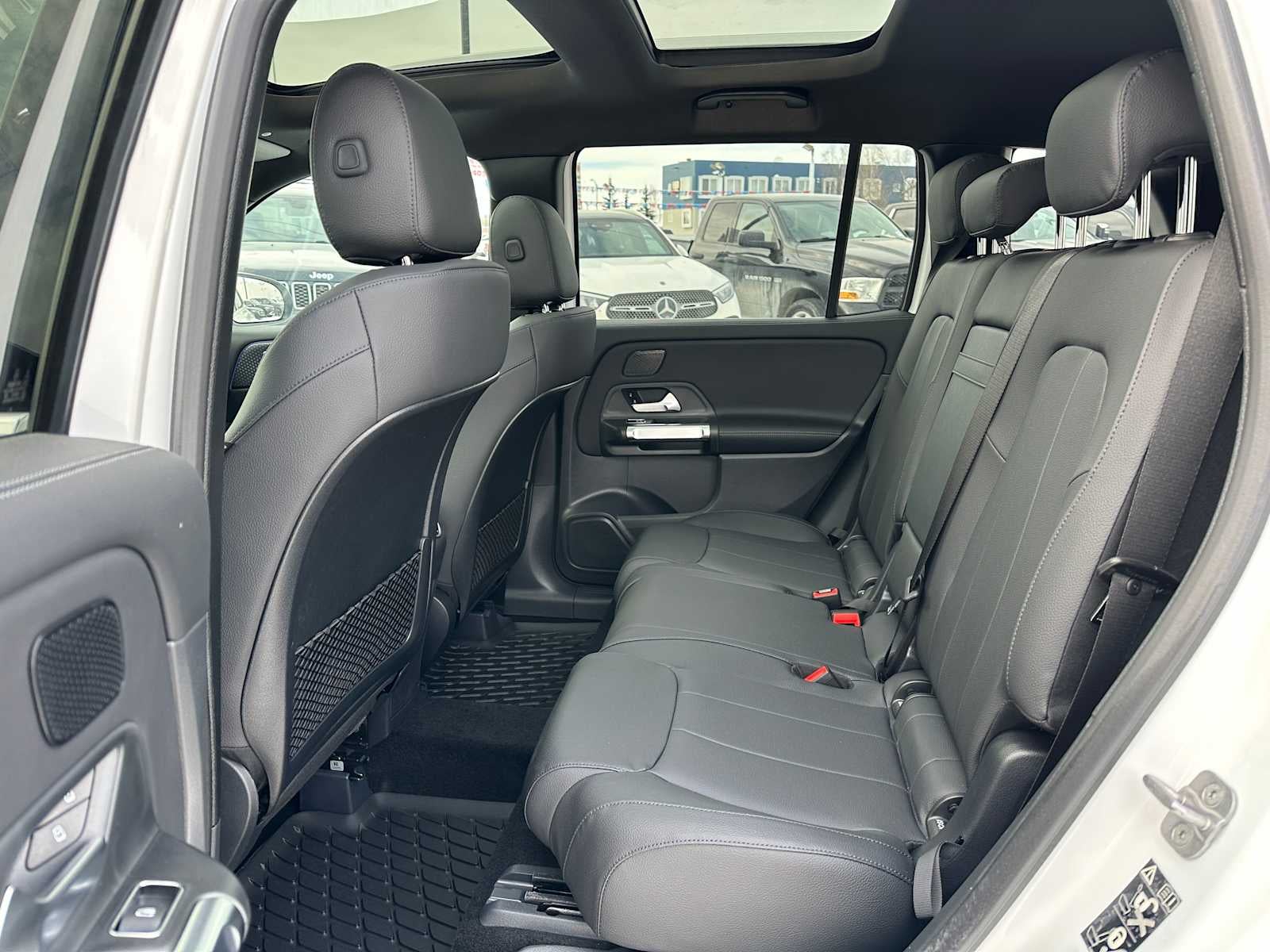 2026 Mercedes-Benz GLB 250 4MATIC® SUV