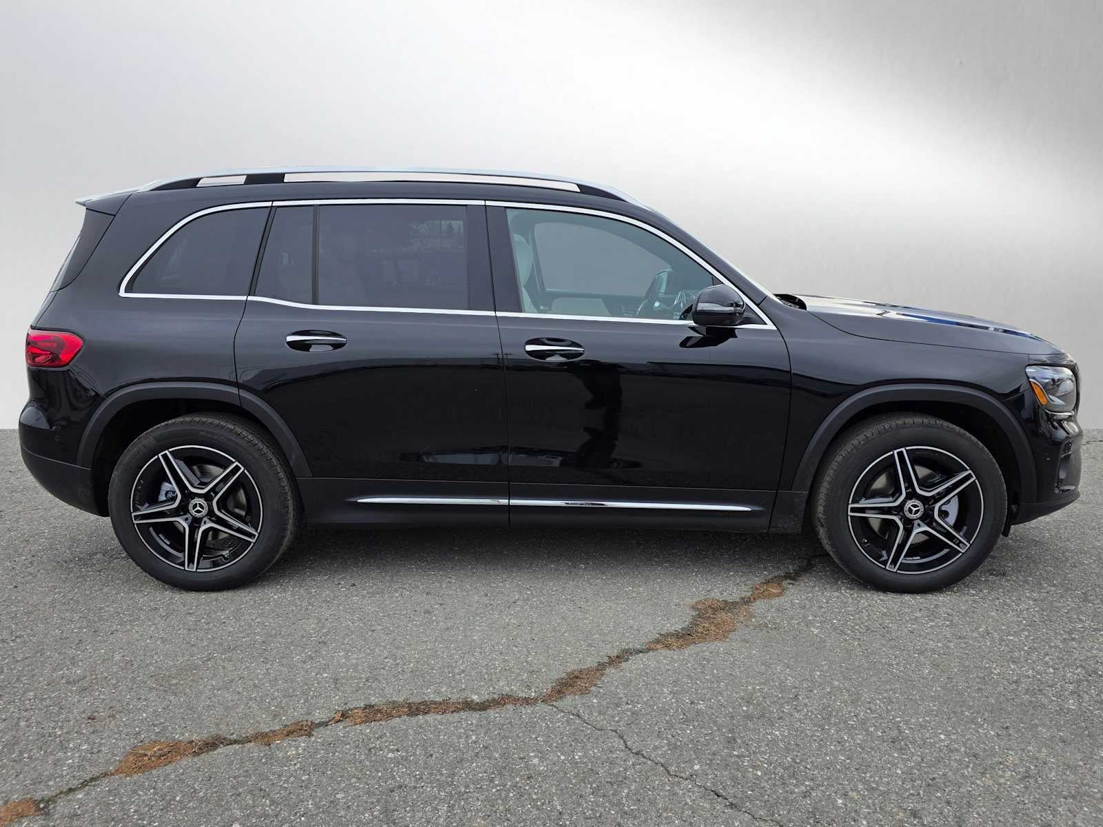 2026 Mercedes-Benz GLB 250 4MATIC® SUV