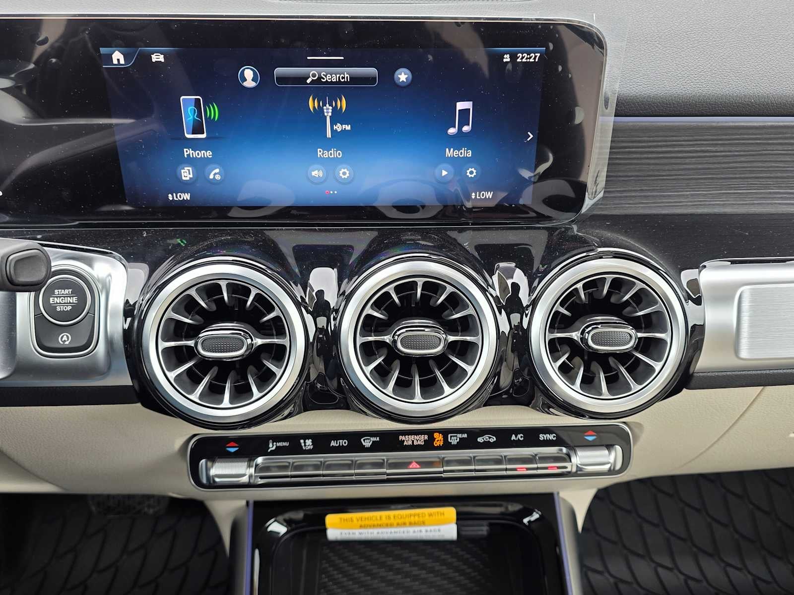 2026 Mercedes-Benz GLB 250 4MATIC® SUV