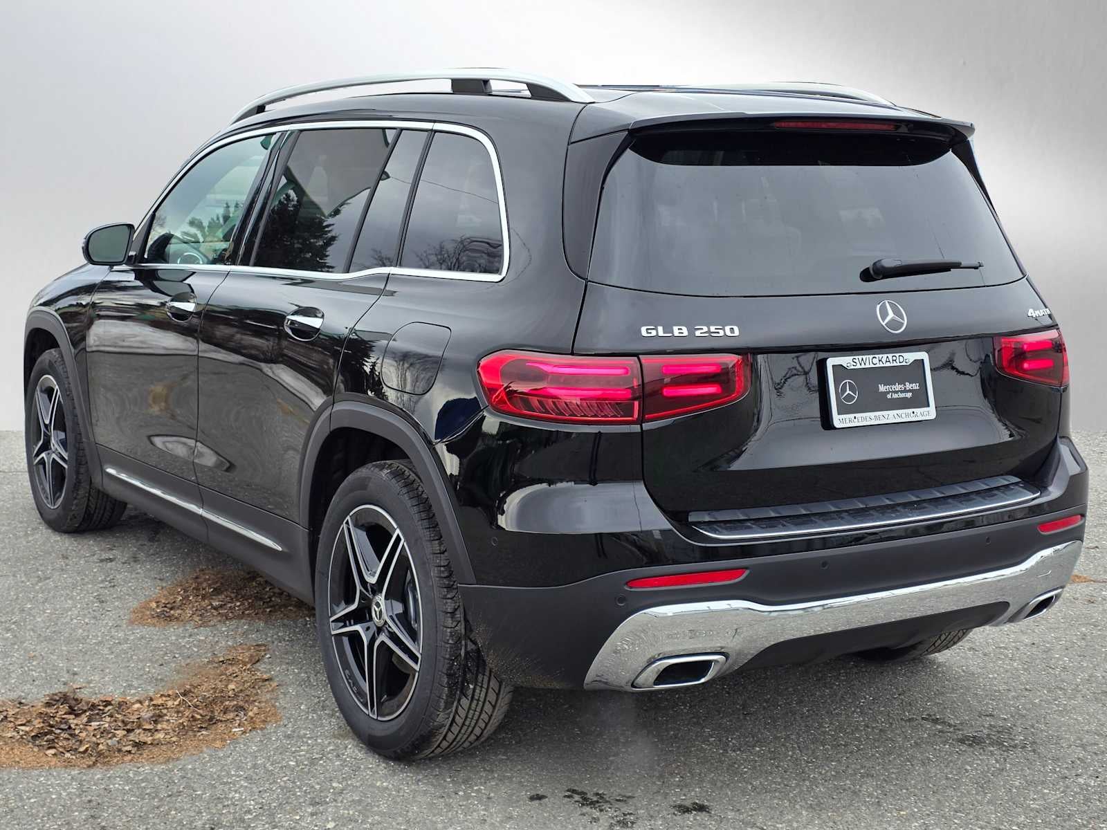 2026 Mercedes-Benz GLB 250 4MATIC® SUV