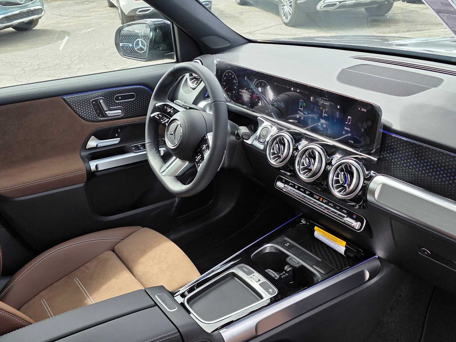 2026 Mercedes-Benz GLB 250 4MATIC® SUV