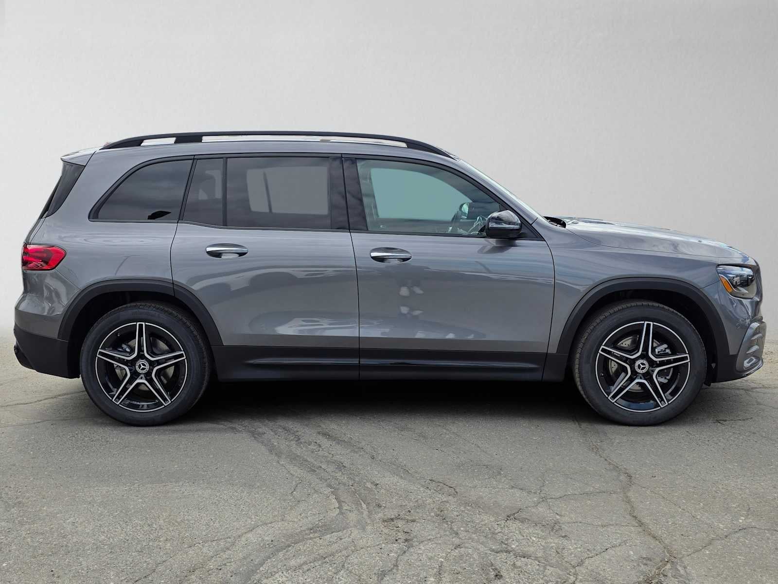 2026 Mercedes-Benz GLB 250 4MATIC® SUV