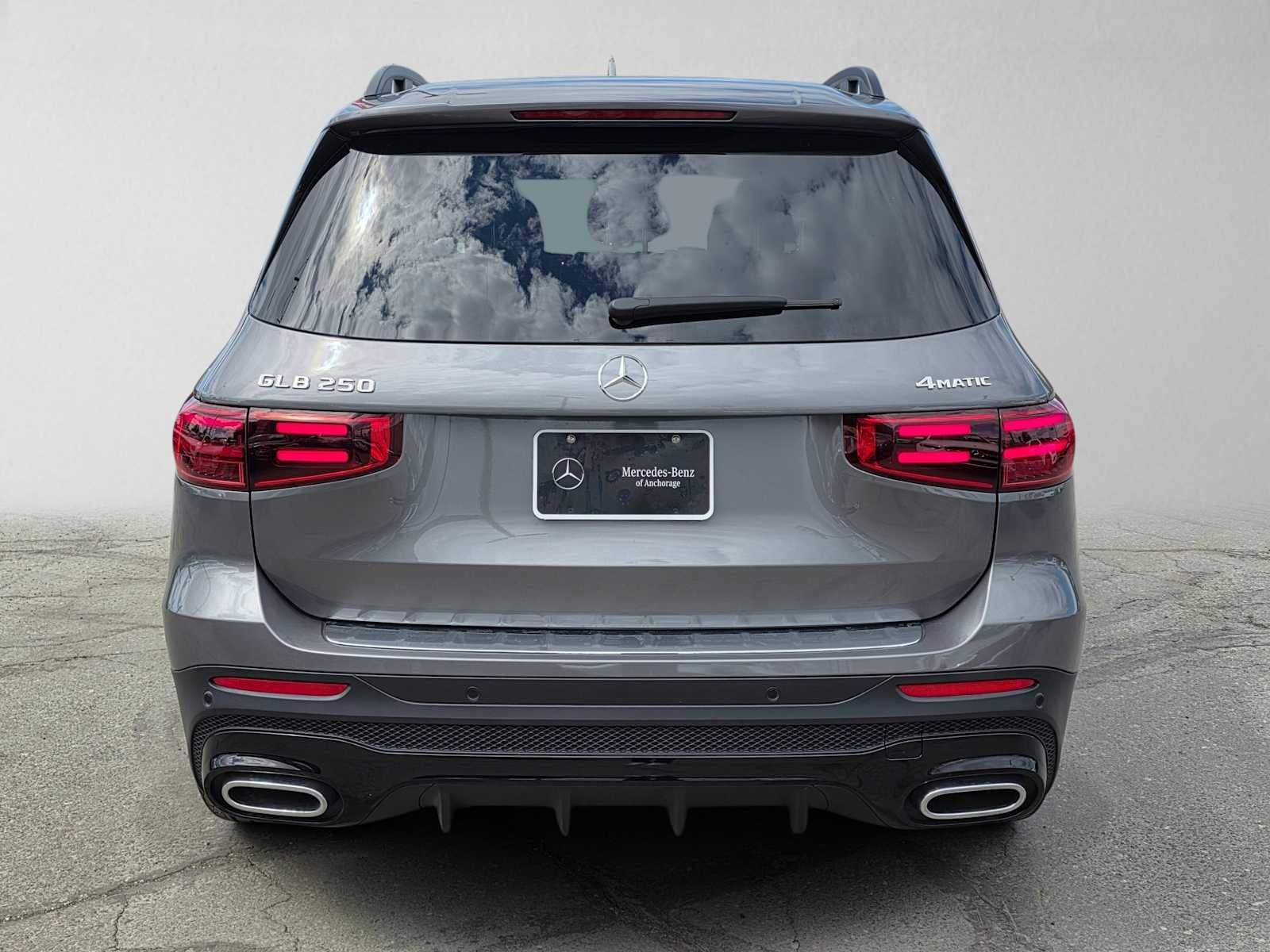 2026 Mercedes-Benz GLB 250 4MATIC® SUV