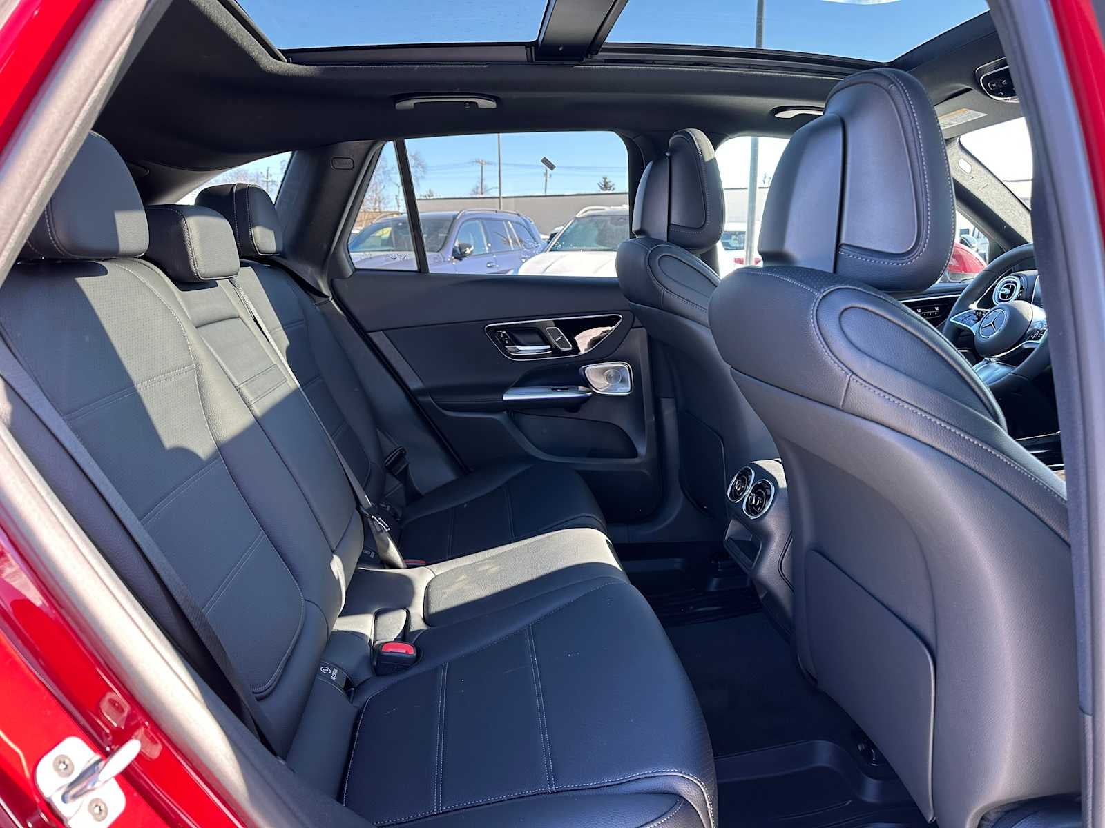 2026 Mercedes-Benz GLC 300 4MATIC® SUV