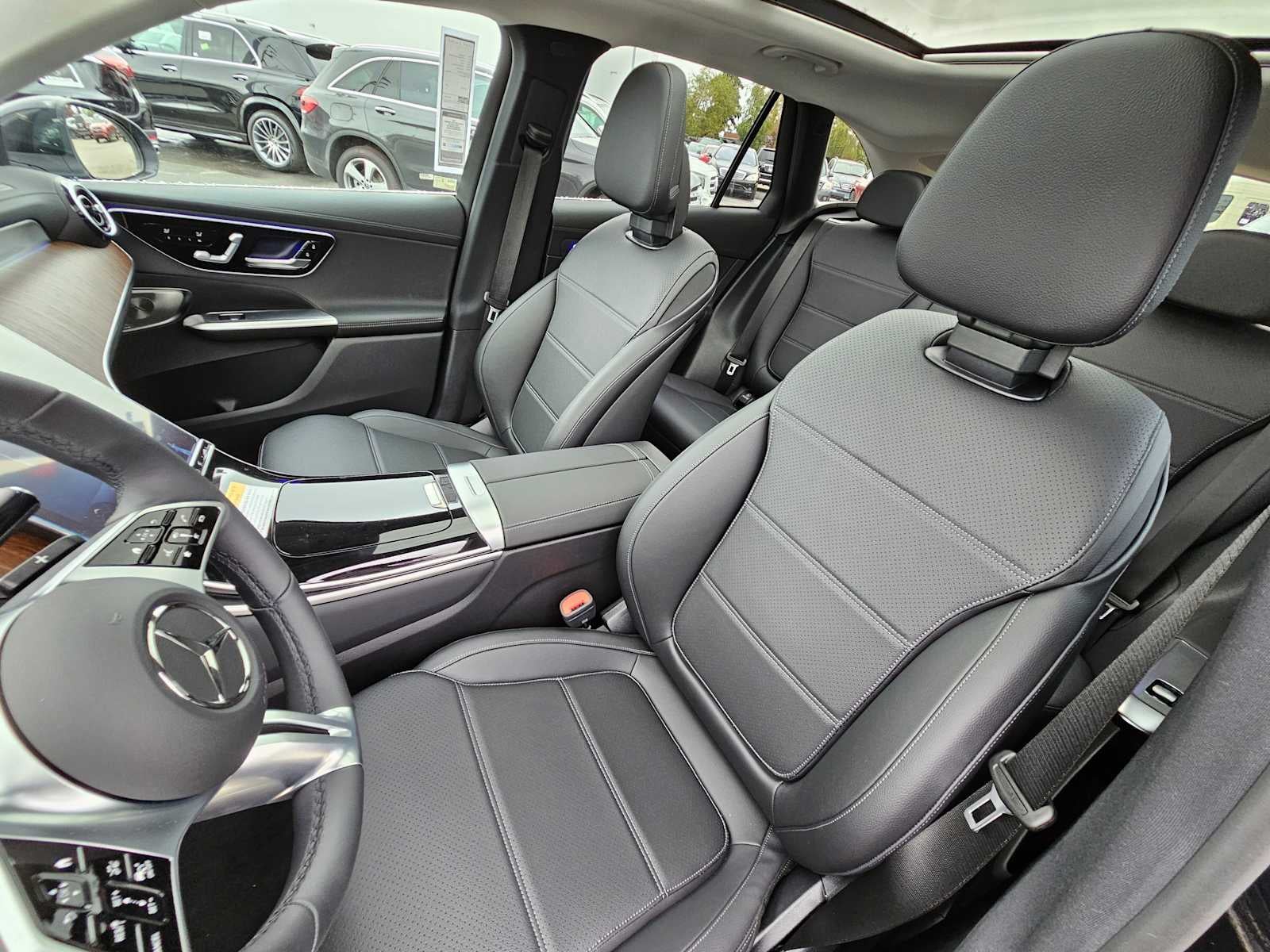 2023 Mercedes-Benz GLC GLC 300