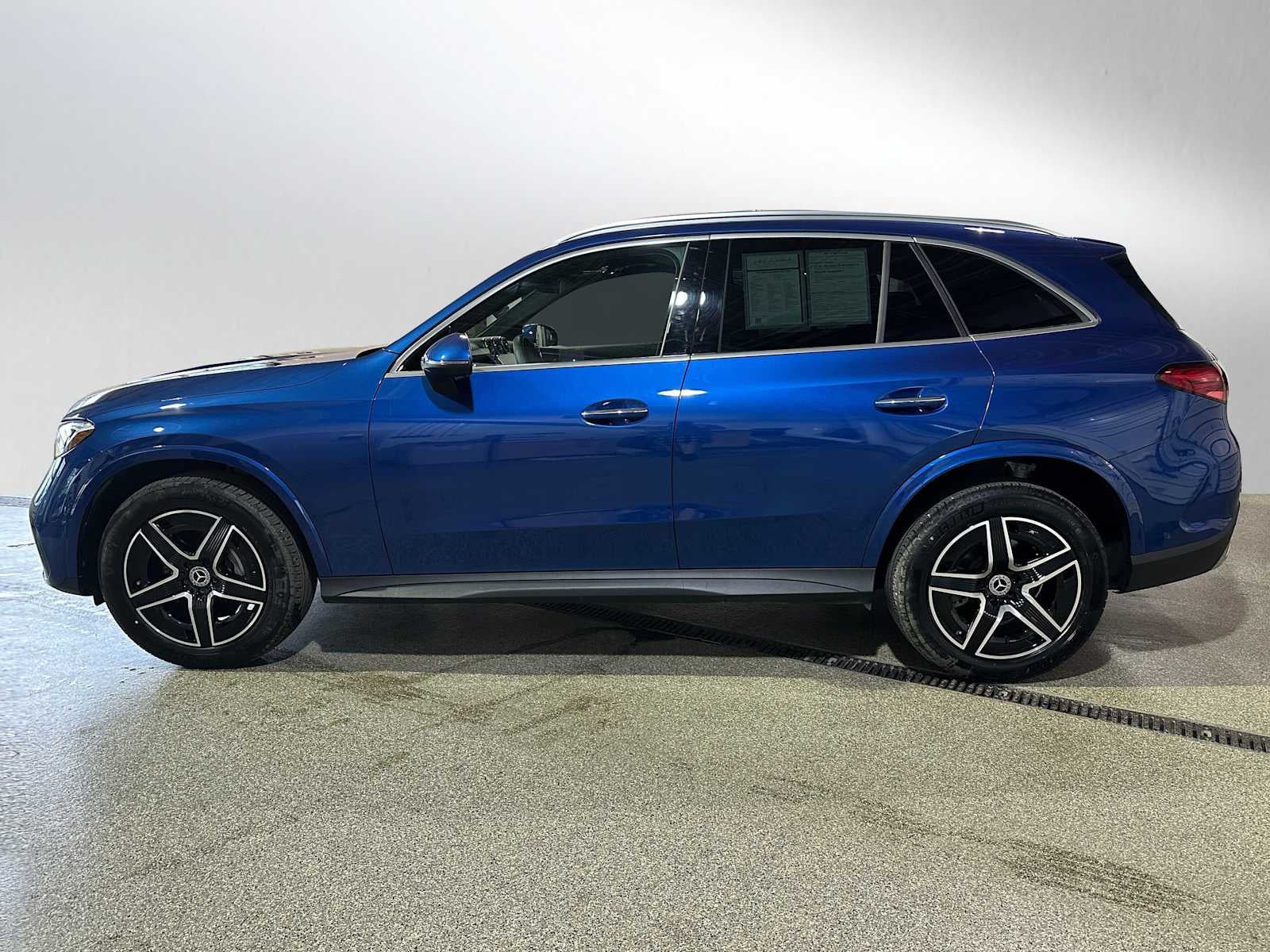 2024 Mercedes-Benz GLC GLC 300