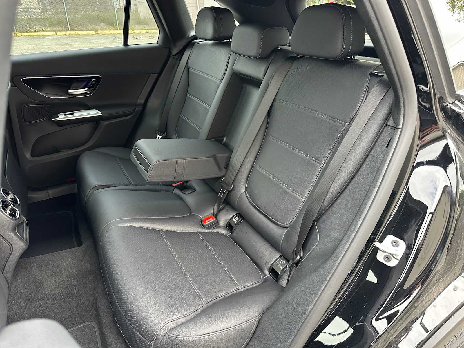 2025 Mercedes-Benz GLC GLC 300