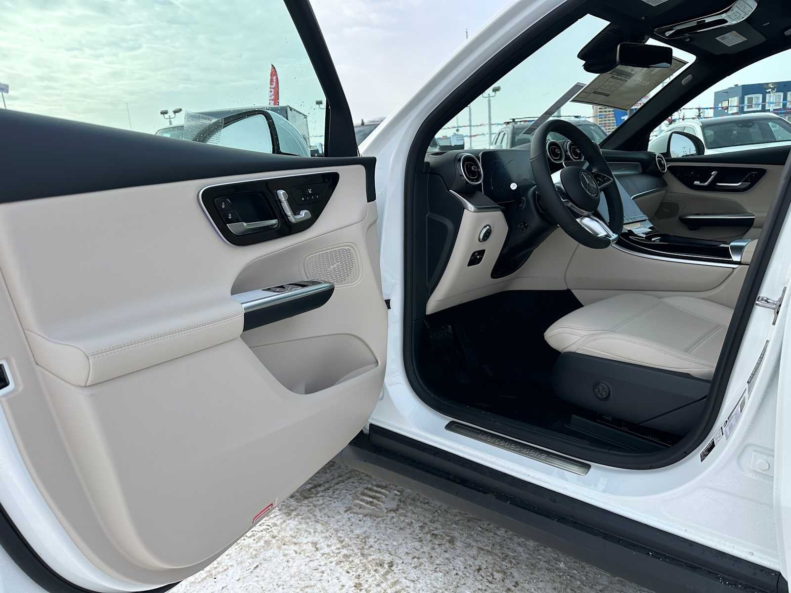 2026 Mercedes-Benz GLC 300 4MATIC® SUV