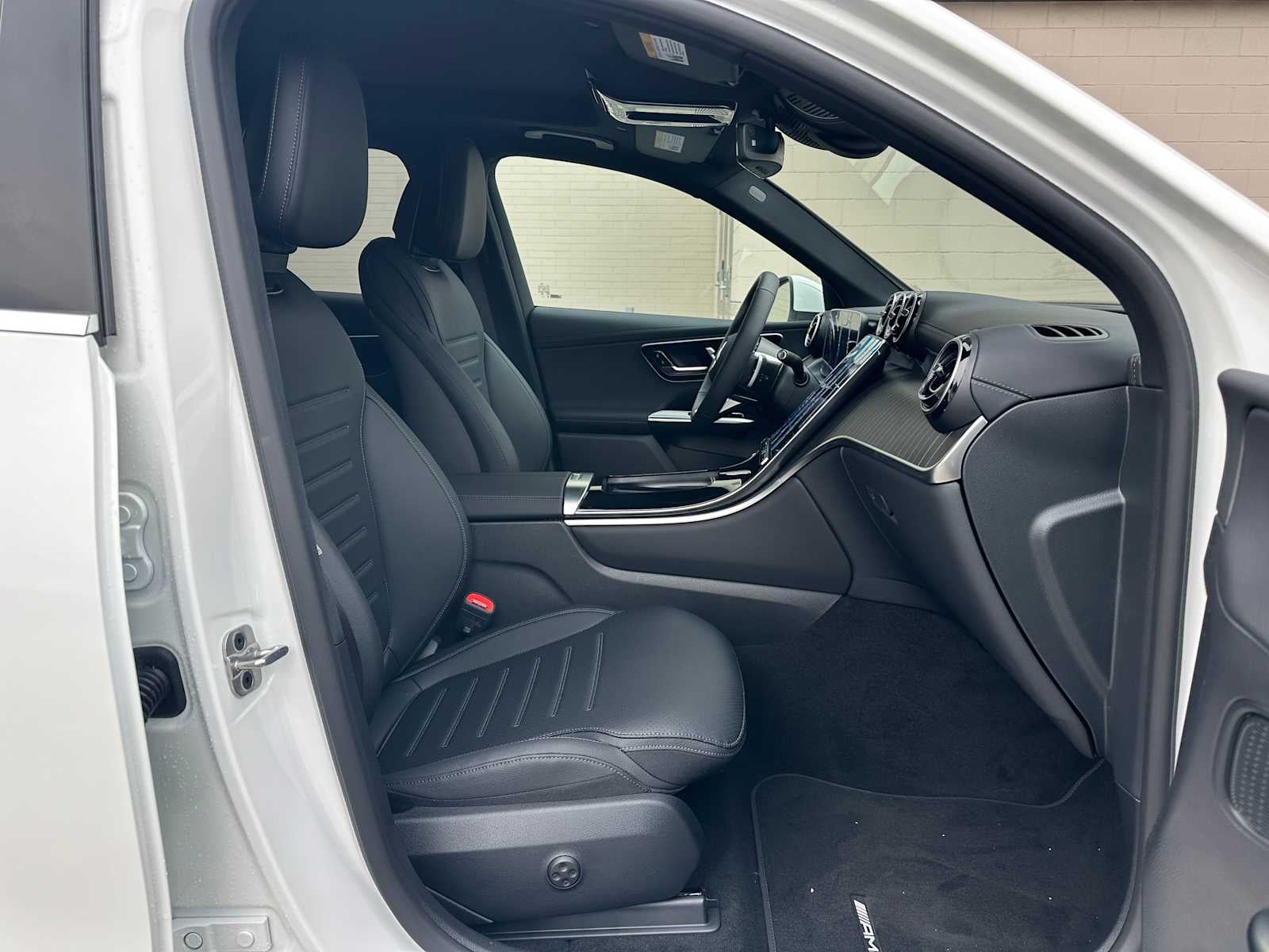 2025 Mercedes-Benz GLC GLC 300