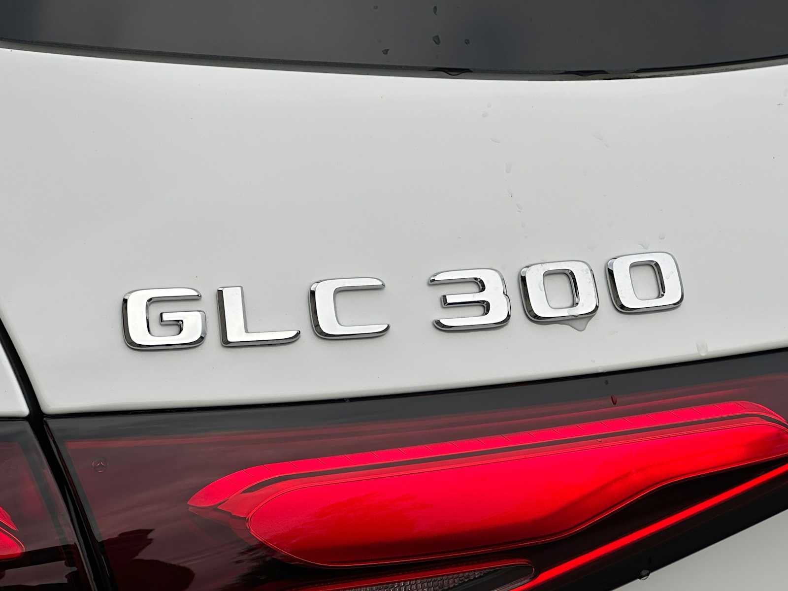 2025 Mercedes-Benz GLC GLC 300