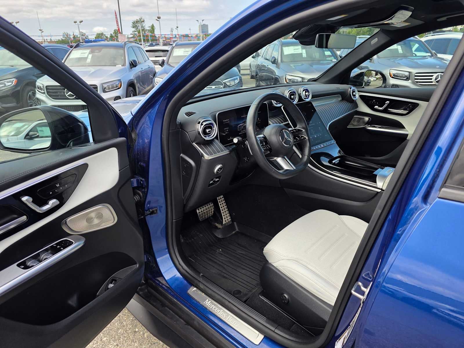 2025 Mercedes-Benz GLC 350e 4MATIC® SUV