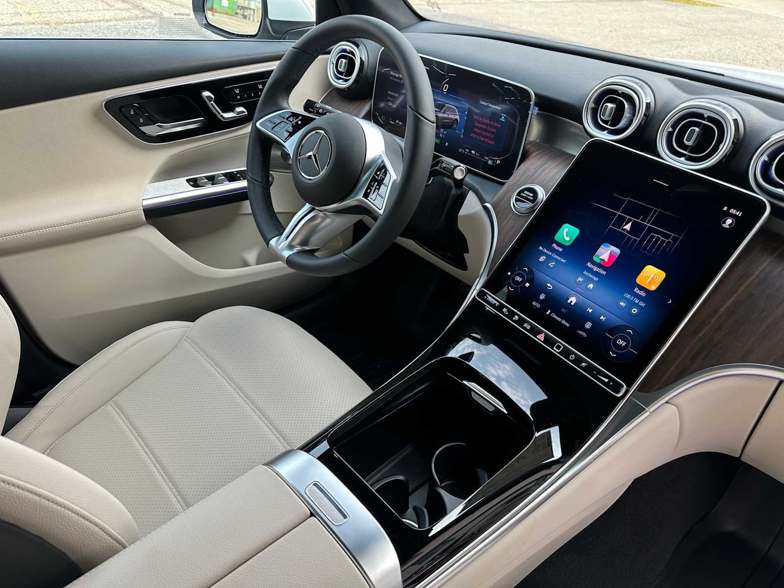 2025 Mercedes-Benz GLC GLC 350e