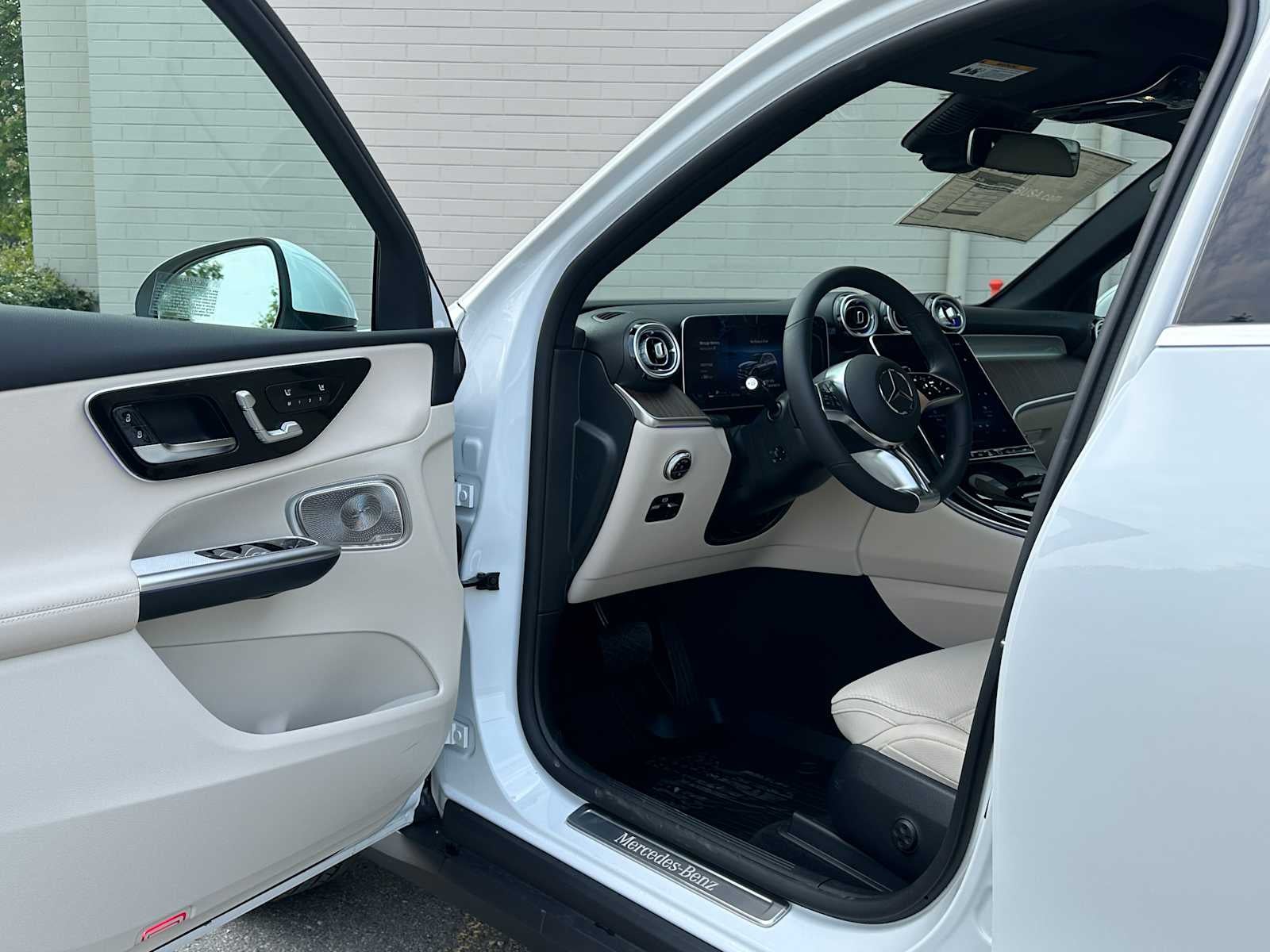 2025 Mercedes-Benz GLC GLC 350e