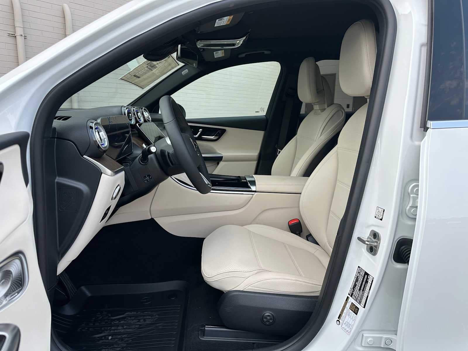 2025 Mercedes-Benz GLC GLC 350e