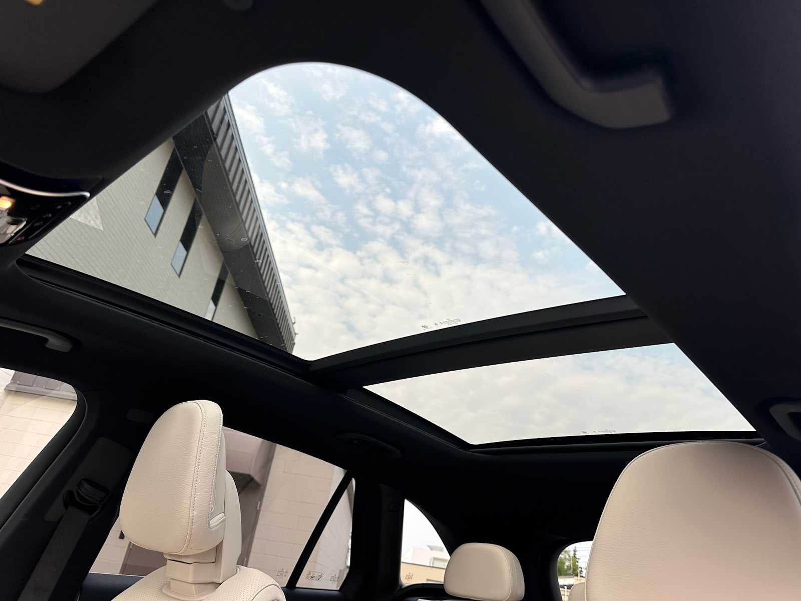 2025 Mercedes-Benz GLC GLC 350e