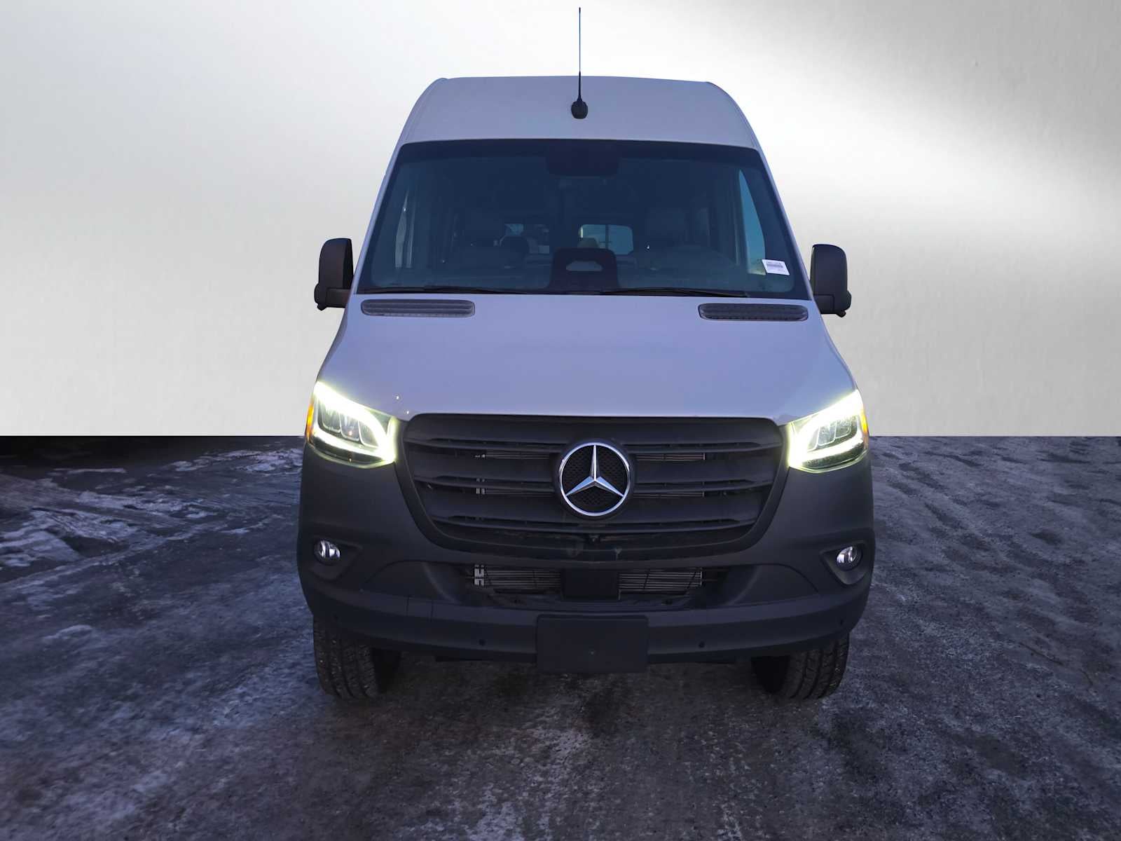2026 Mercedes-Benz Sprinter 2500 Standard Roof I4 Diesel HO 144" AWD