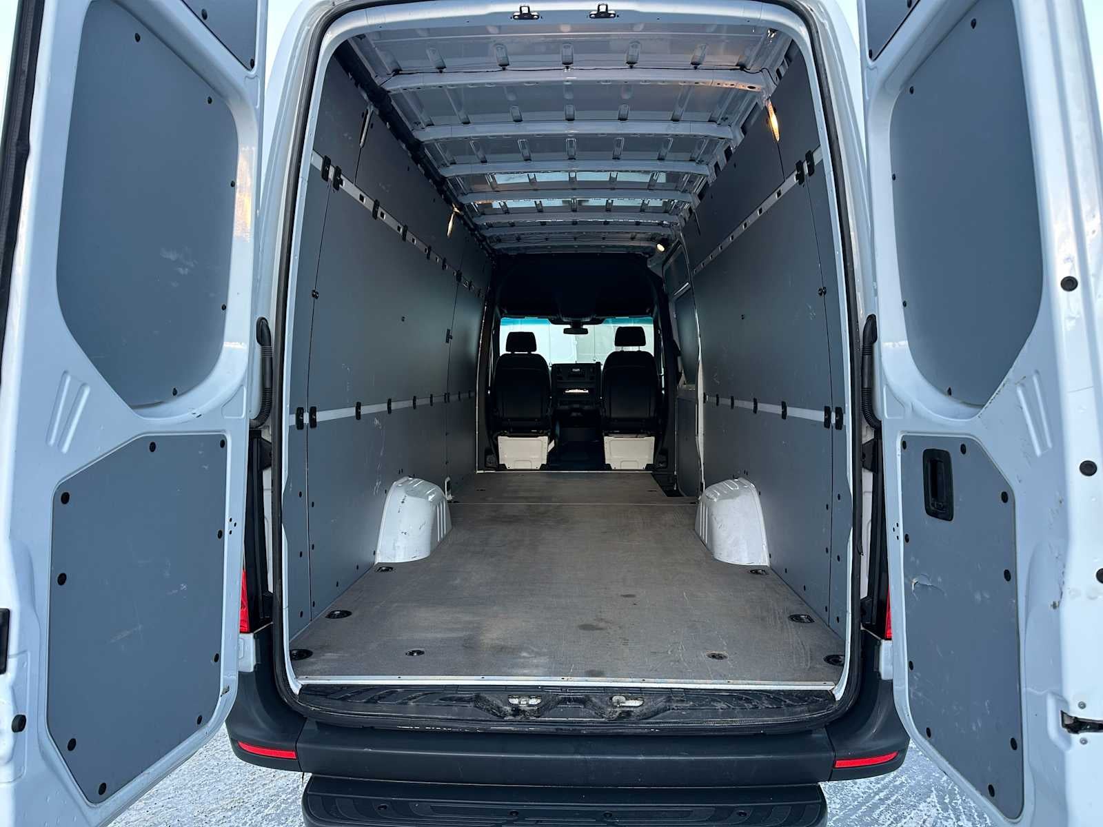2023 Mercedes-Benz Sprinter 2500 High Roof I4 Diesel 170" Extended RWD