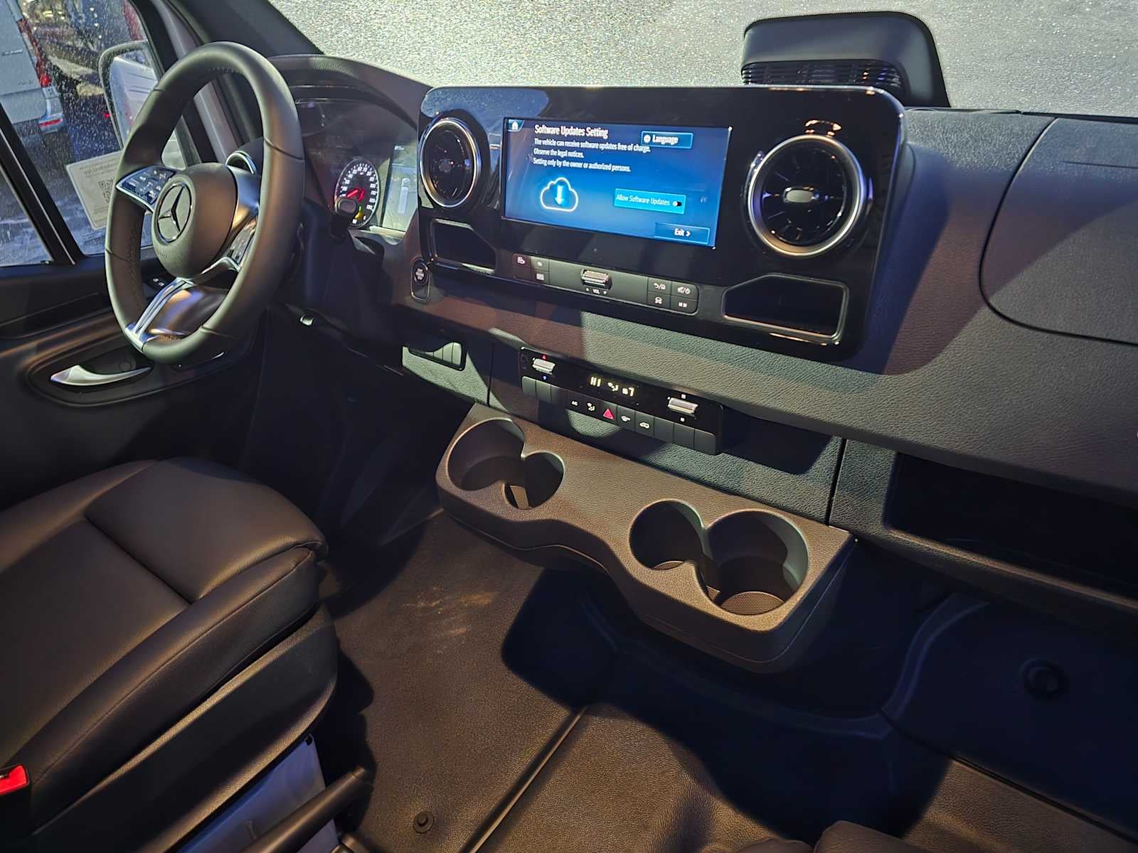 2026 Mercedes-Benz Sprinter 2500 Standard Roof I4 Diesel HO 144" RWD