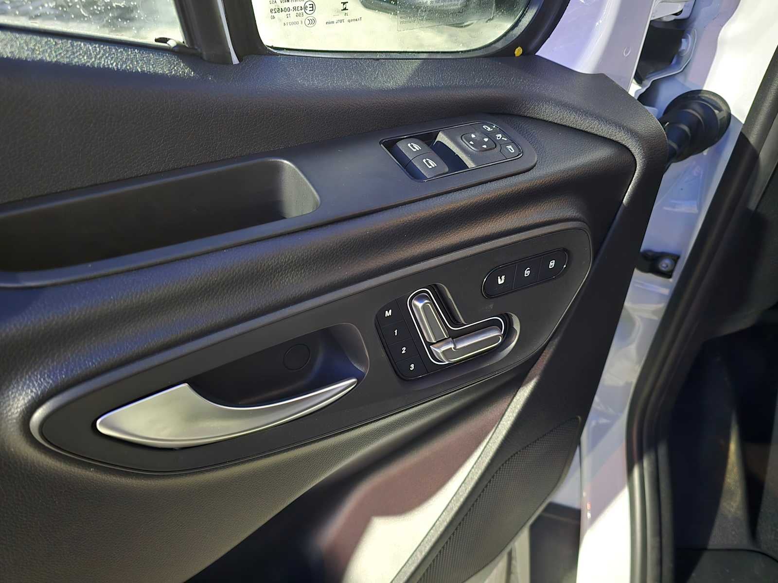 2026 Mercedes-Benz Sprinter 2500 Standard Roof I4 Diesel HO 144" RWD