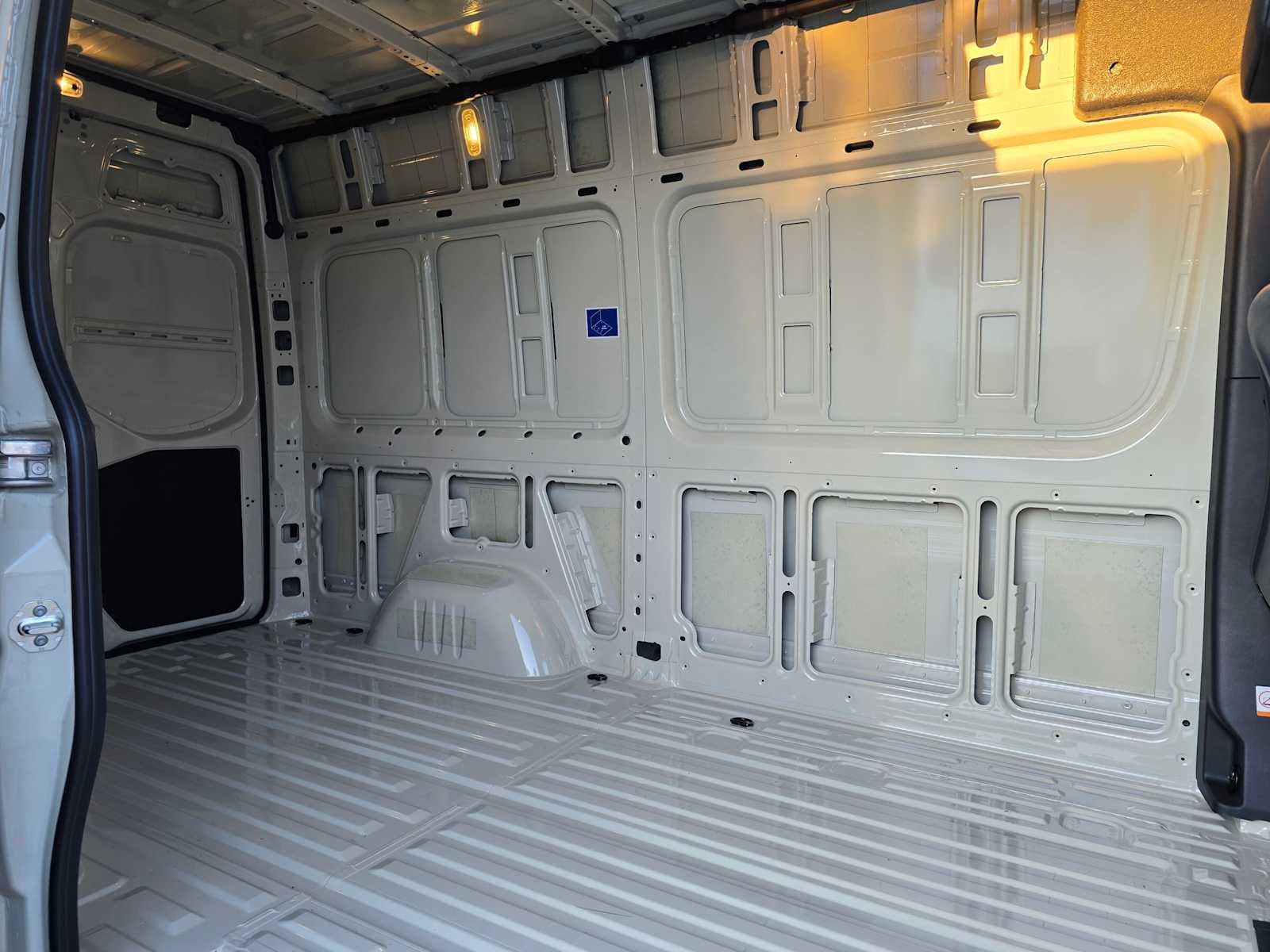 2026 Mercedes-Benz Sprinter 2500 Standard Roof I4 Diesel HO 144" AWD