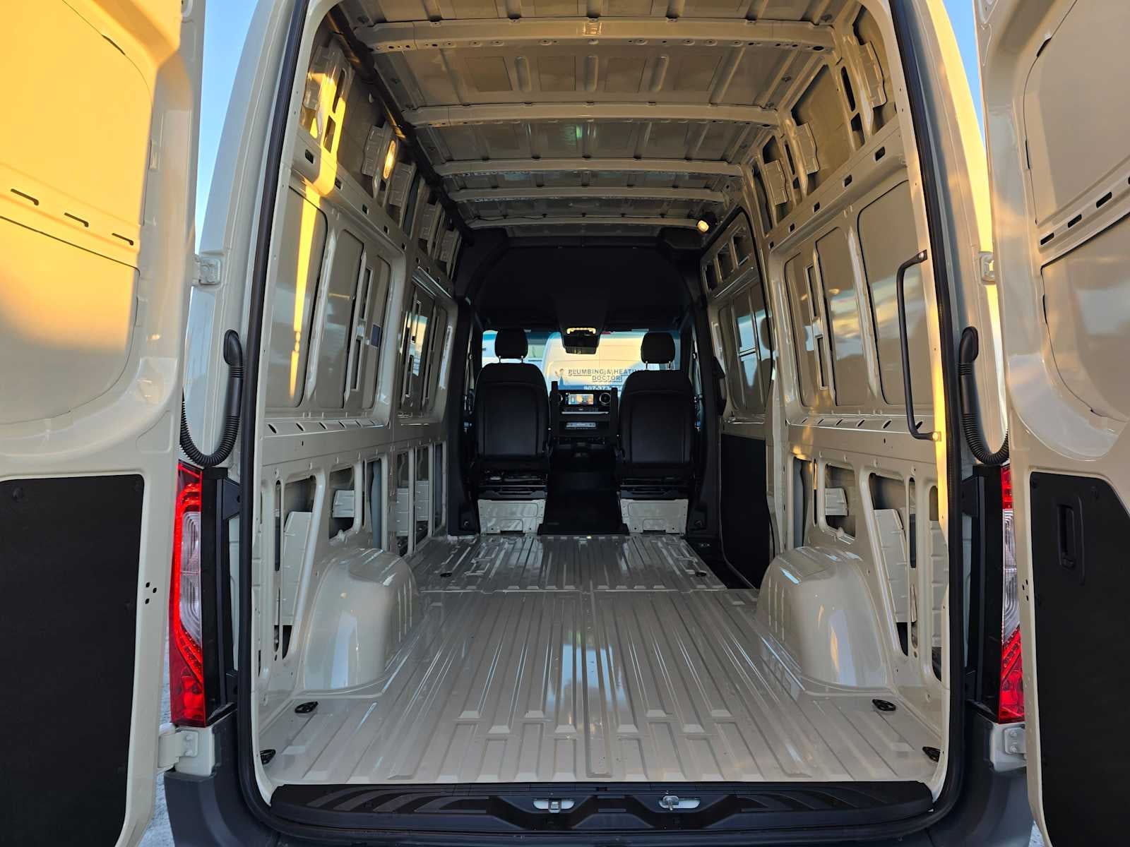 2026 Mercedes-Benz Sprinter 2500 Standard Roof I4 Diesel HO 144" AWD