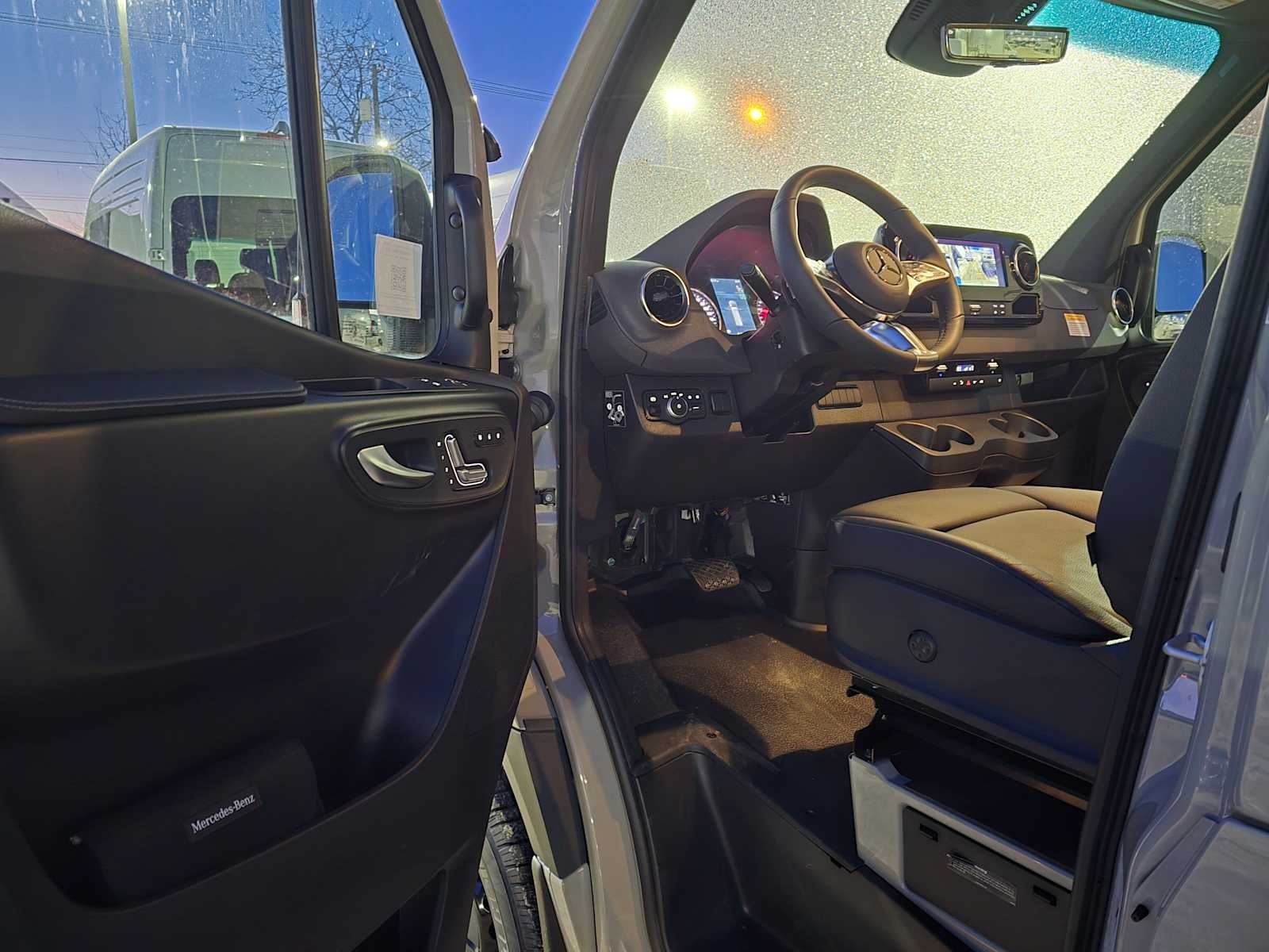 2026 Mercedes-Benz Sprinter 2500 Standard Roof I4 Diesel HO 144" AWD